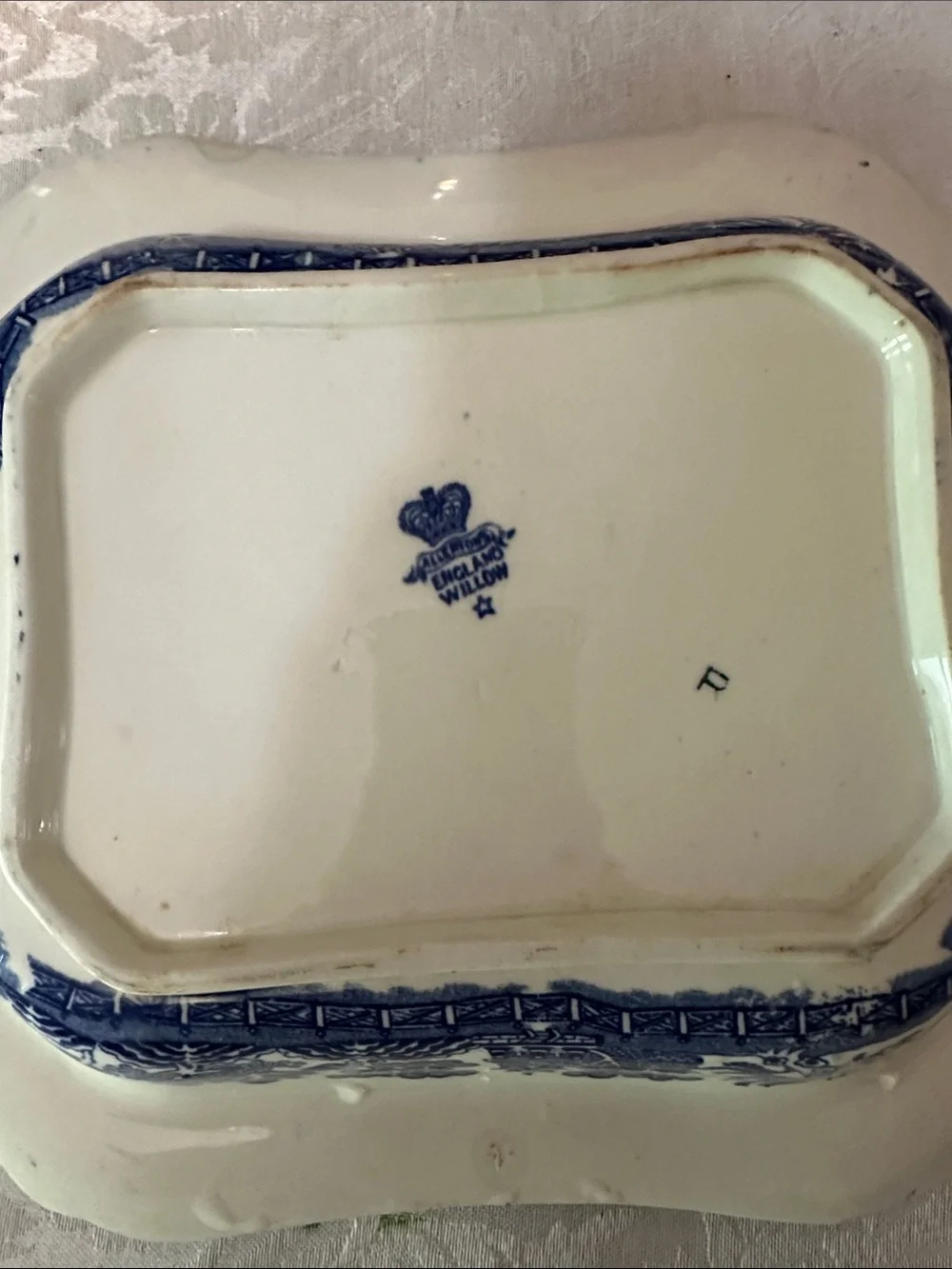 Antique Allertons England Blue Willow Scalloped Vegetable Serving Bowl